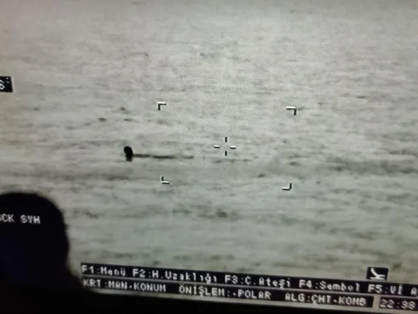 Yunanistan’a yüzerek kaçmaya çalışan FETÖ’cü 4 eski asker yakalandı