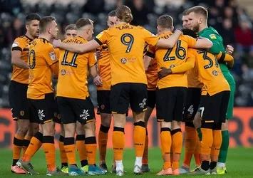 Hull City'de 2 kişinin korona virüs testi pozitif çıktı
