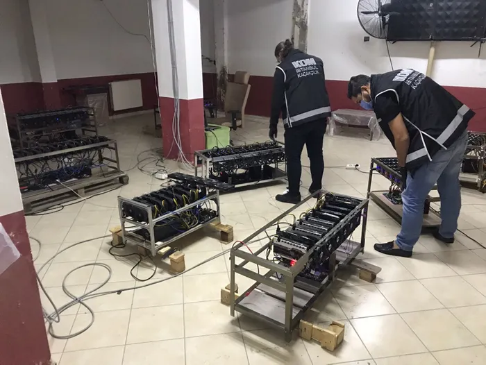 Son dakika: İstanbul'da kripto para operasyonu: 84 cihaz daha ele geçirildi - 4