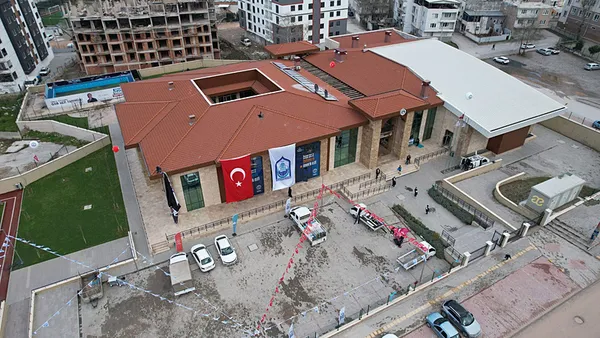 Gençlik ve Spor Bakanı Bak Gençlik Merkezi açılışına katıldı: Türkiye’de spor devrimi var