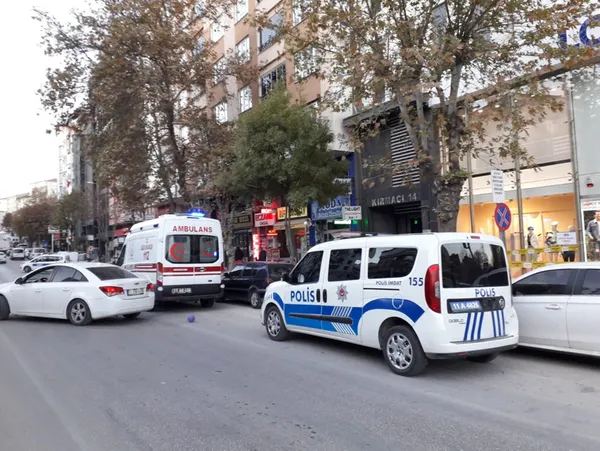 1606479456297.jpg Bu kadarına da pes! Koronavirüslü kişi maskesiz dolaşırken yakalandı! - 1