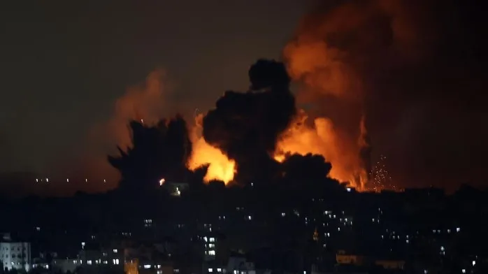 Siyonist İsrail’in hedefi yine masumlar! Okul vurdular: Çok sayıda ölü var