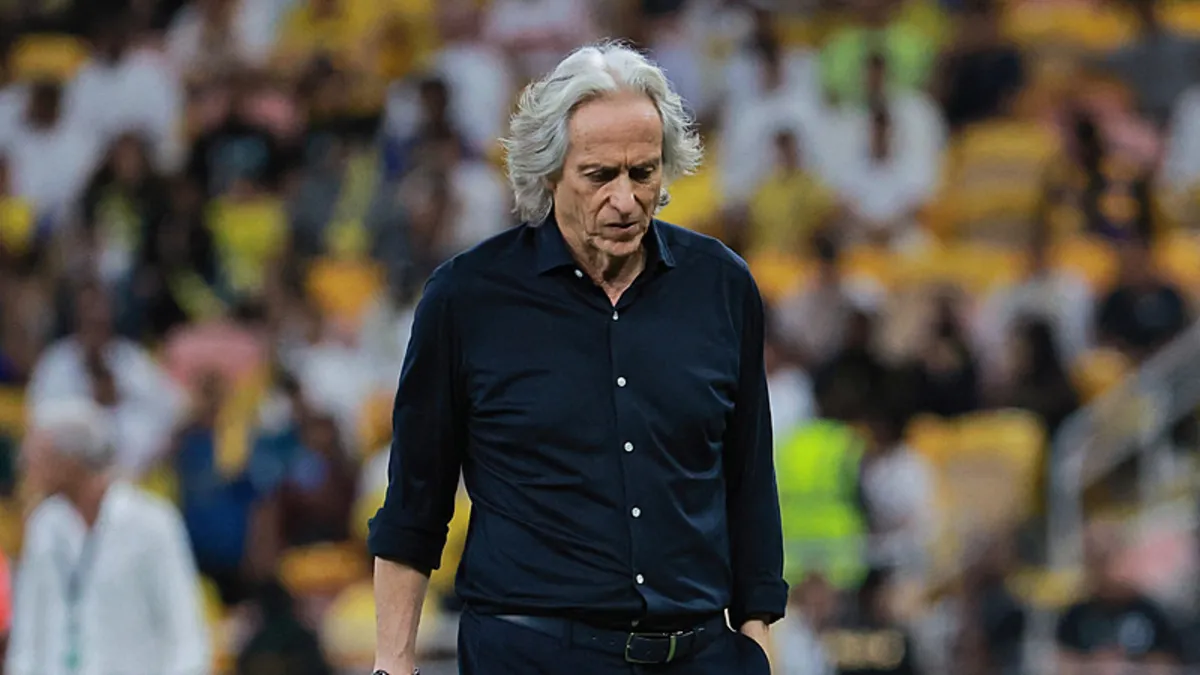 Jorge Jesus Suudi Arabistan’da kupa kazanmaya devam ediyor