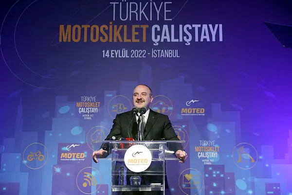 Sanayi ve Teknoloji Bakanı Mustafa Varank'tan yerli motosiklet müjdesi - 1