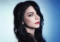 Merve Boluğur'u gören tanıyamadı! Son hali Sinem Ünsal'a benzetildi