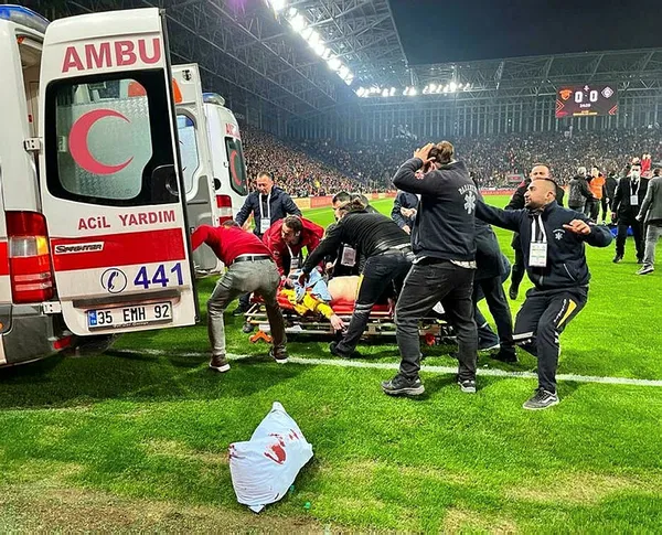 goztepe-altay-derbisine-yonelik-flas-karar-19-kisi-tutuklandi-1669828956484.jpg Göztepe-Altay derbisine yönelik flaş karar! 19 kişi tutuklandı - 1