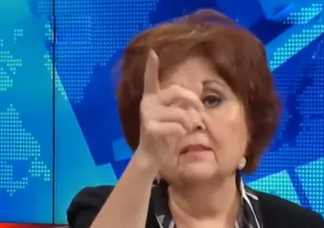 Halk TV sunucusu Ayşenur Arslan yine toplumun sinir uçlarıyla oynadı: Neden Fransa'ya ses çıkarıyorsunuz?