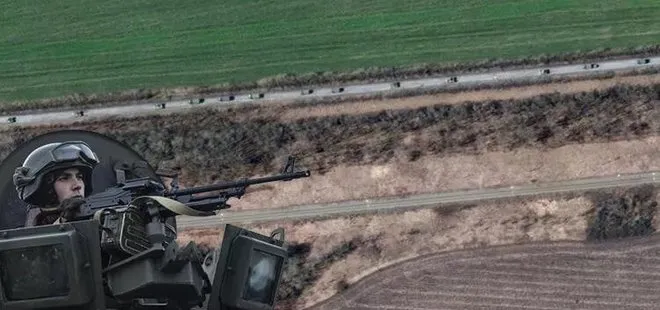 Son dakika: Ukrayna Putin’in hedefindeki kenti açıkladı: Tanklar ilerleyişe geçti! Zelenskiy’den ’kimyasal silah’ iddiası