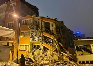 Bakanlar Başkan Erdoğan'ın talimatıyla deprem bölgelerinde görevde! Hangi bakan nerede? İşte sıcak gelişmeler...