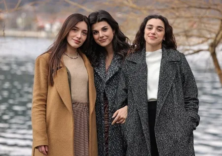 Oyunculardan "Zembilli" yorumu! En çok verilen yanıt "samimiyet" oldu