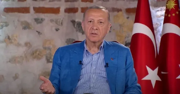baskan-erdogandan-ortak-yayin-programinda-gundeme-iliskin-flas-aciklamalar-turkiye-tarihi-secime-gidiyor-1683924200878.jpeg Başkan Erdoğan'dan 14 Mayıs öncesi flaş mesajlar: Sandıktan çıkan her sonuç meşrudur - 5