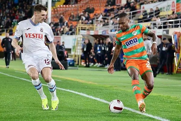 Fırtına farklı mağlup! Alanyaspor evinde ağırladığı Trabzonspor’u mağlup etti | İşte maçta yaşananlar...