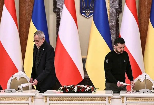ab-ukrayna-zirvesi-rusya-ukrayna-savasinin-baslamasindan-beri-ilk-kez-toplanacak-1675318352178.jpg AB-Ukrayna Zirvesi Rusya savaşı sonrası ilk kez toplanacak! Güvenlik nedeniyle yer ve tarih açıklanmadı - 2