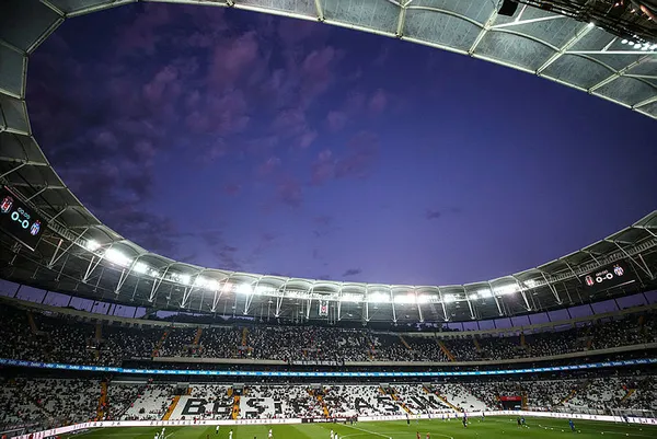 Avrupa’ya Kartal pençesi! Beşiktaş iki farklı avantajı kaptı! Beşiktaş 3-1 Tiran MAÇ SONUCU