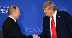 Trump ve Putin telefonda görüştü!