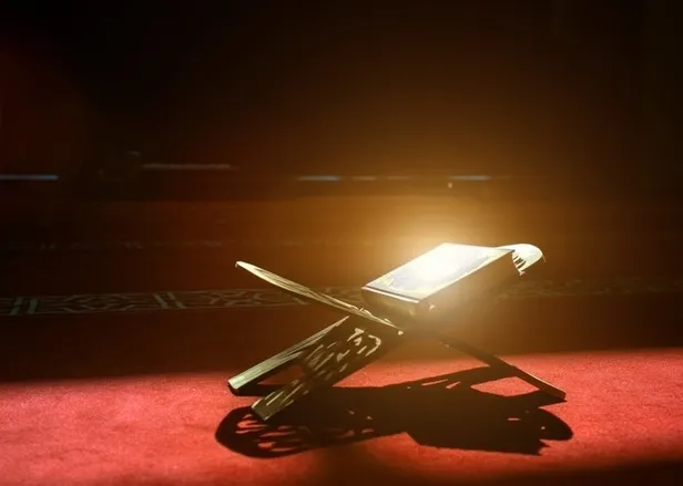 MİRAÇ KANDİLİ DUASI: Diyanet Miraç Kandili duası nedir? Kandil gecesinde hangi dualar, sureler okunur? Peygamber Efendimizin kandil duası