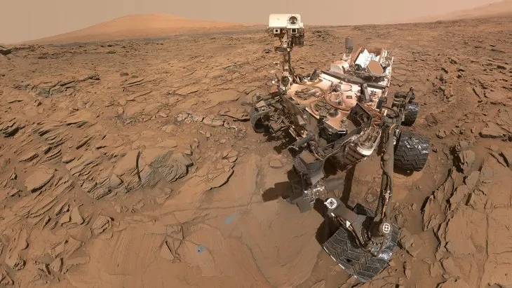 NASA ’Meraklı’nın Mars selfie’sini yayınladı