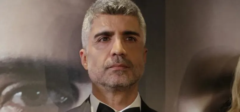 Özcan Deniz kötü haberi galada aldı!