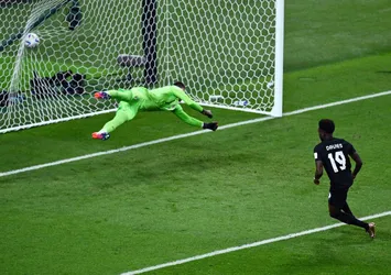 Livakovic'ten Fenerbahçe'ye müjdeli haber!