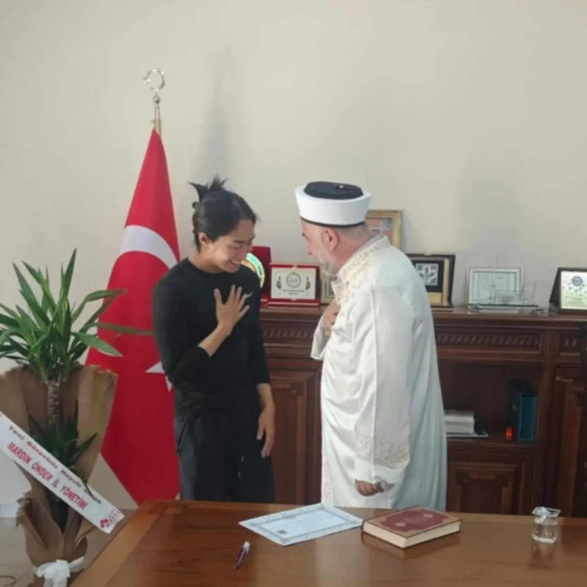 Güney Koreli turist Mardin'de Müslüman oldu
