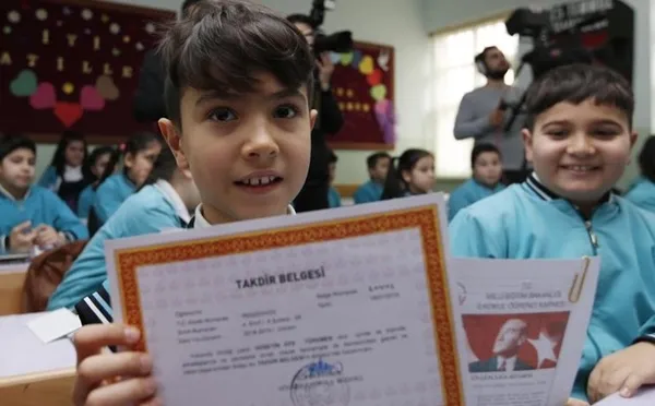 e-Okul ne zaman kapanacak? e-okul VBS karne notları nasıl öğrenilir? e-karne görüntüleme ekranı!