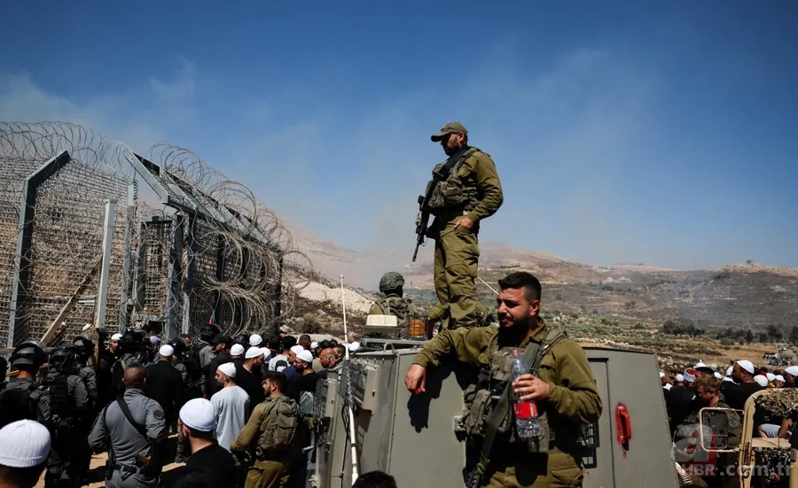 Gece helikopterleri, gizli para, milis ağları: İsrail'in Suriye'yi ateşe verme planı ortaya çıktı! 12