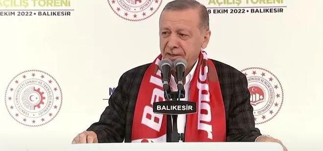 Balıkesir’de toplu açılış töreni! Başkan Erdoğan’dan önemli açıklamalar | Dikkat çeken pankart: 6’lı masaya oy göndermesi