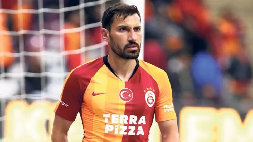 Fenerbahçe'den Galatasaray'a giden oyuncular yok oluyor!