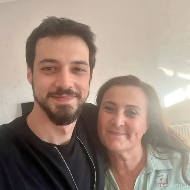 Kuruluş Orhan'ın Orhan Bey'i Mert Yazıcıoğlu'nun annesini gören hayran kaldı 9