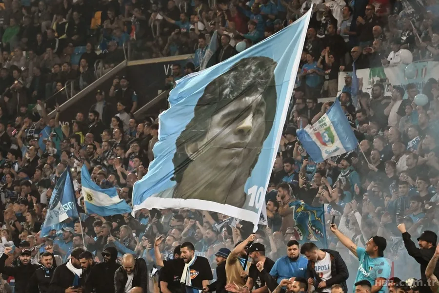 İtalya Serie A'da Napoli 33 yıl aradan sonra yeniden şampiyon 6