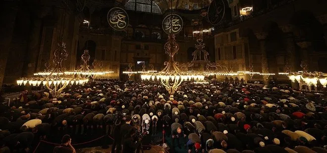 AK Parti’den büyük beğeni toplayan Ayasofya filmi! Kemal Kılıçdaroğlu ve medyası ucuz işler peşinde! Ayasofya üzerinden kirli algı operasyonu...