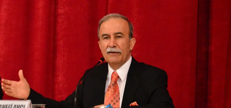 Selahattin Demirtaş'ın suç eylemlerine destek açıklaması yapan eski emniyet müdürü Hanefi Avcı'nın rütbeleri geri alındı