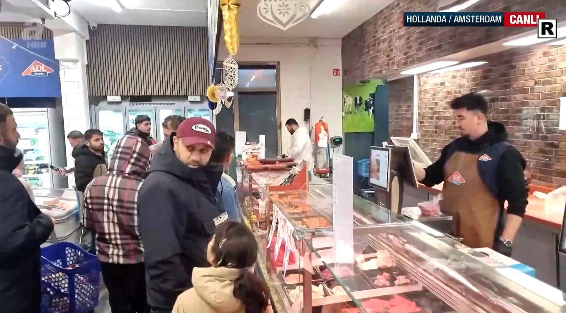 Avrupa’da ilk sahur heyecanı: Hollanda’da ramazan seferberliği