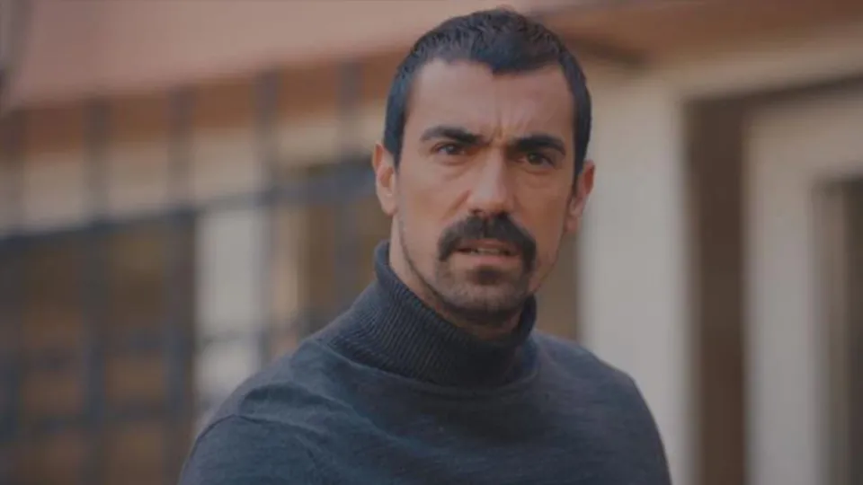 Bir Zamanlar Çukurova’nın Hakan’ı İbrahim Çelikkol’un eski sevgilisi şaşkına çevirdi! Gören hayret etti