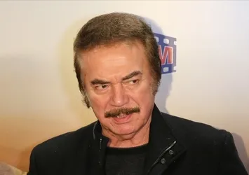 8 bin TL'lik kira krizi: Orhan Gencebay isyan etti! Mahkeme süreci uzadı