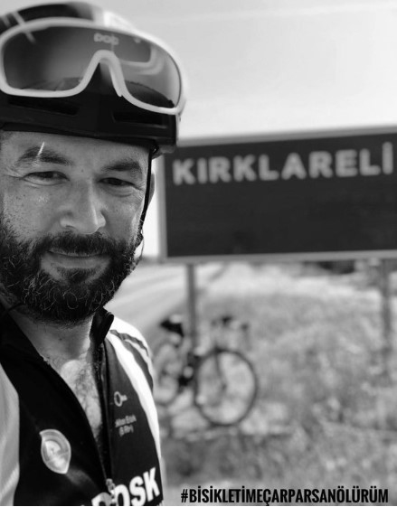 bisiklet-tutkunu-genc-muhendisi-arkadan-carpan-taksi-hayattan-kopardi-son-paylasimi-yurek-yakti-1654583076051.jpg