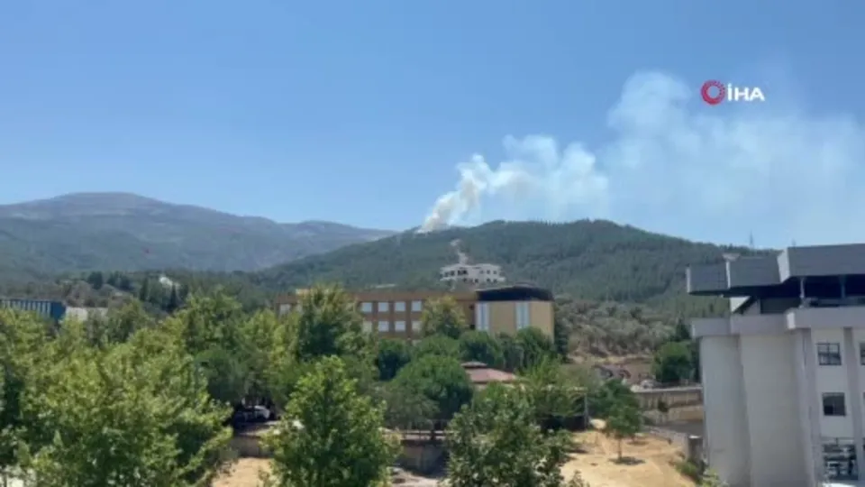 Manisa Spil Dağında korkutan yangın