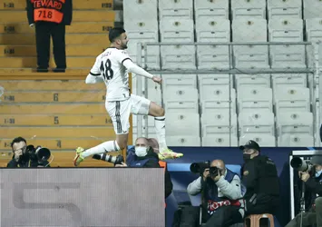 Rachid Ghezzal Galatasaray'ı açıkladı: Teklif aldım