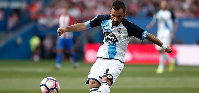 Emre Çolak, yine "ayın futbolcusu" seçildi