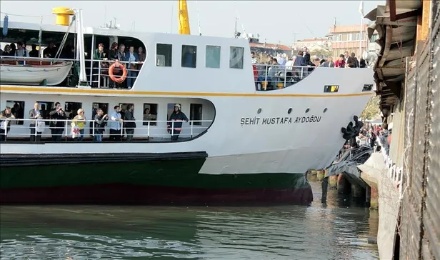 İPTAL OLAN VAPUR SEFERLERİ LİSTESİ | 22 Kasım İDO-BUDO feribot seferlerinde gecikmeler var mı? Üsküdar, Kadıköy, Maltepe, Adalar seferleri iptal mi?