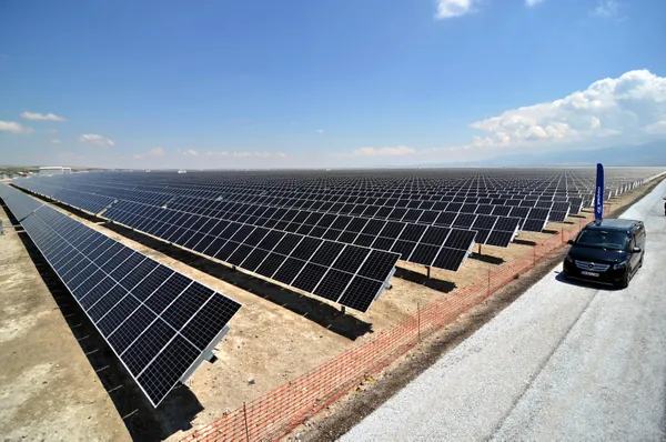 Türkiye enerjisini çölden çıkaracak! Güneş panelleri geleceğin yükünü sırtılıyor - 7