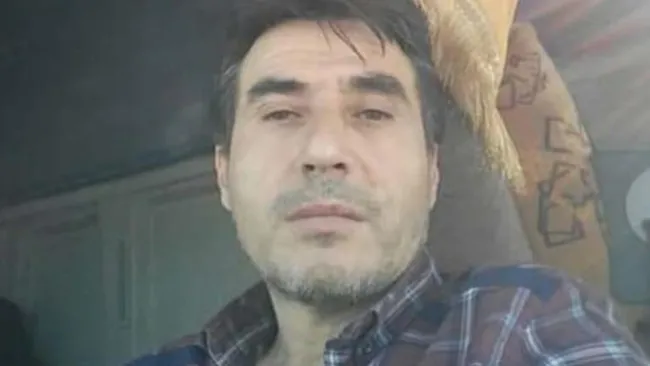 karisini-bogazindan-bicaklayip-kizini-da-yaralamisti-16-yil-hapis-cezasi-1621255463651.jpg Karısını boğazından bıçaklayıp kızını da yaralamıştı! 16 yıl hapis cezası - 1