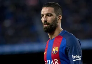Arda Turan Barcelona'dan ayrılıyor