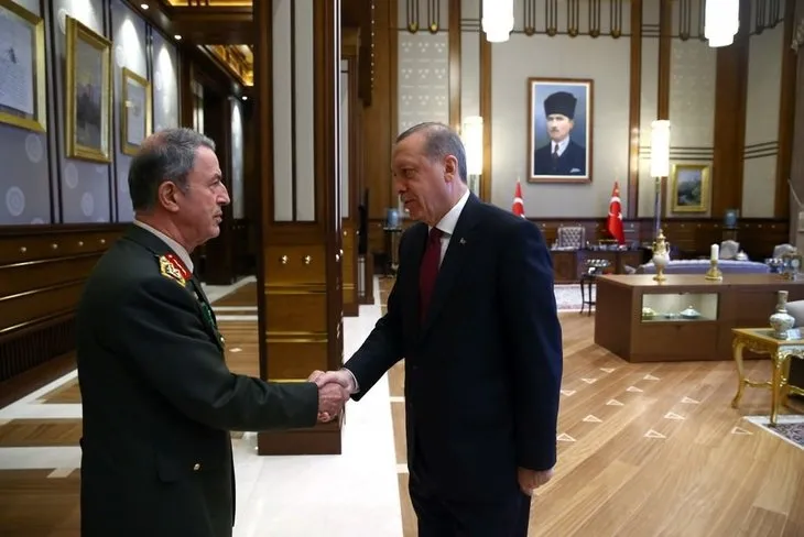 Cumhurbaşkanı Erdoğan’ın YAŞ üyelerini Beştepe’de kabul etti