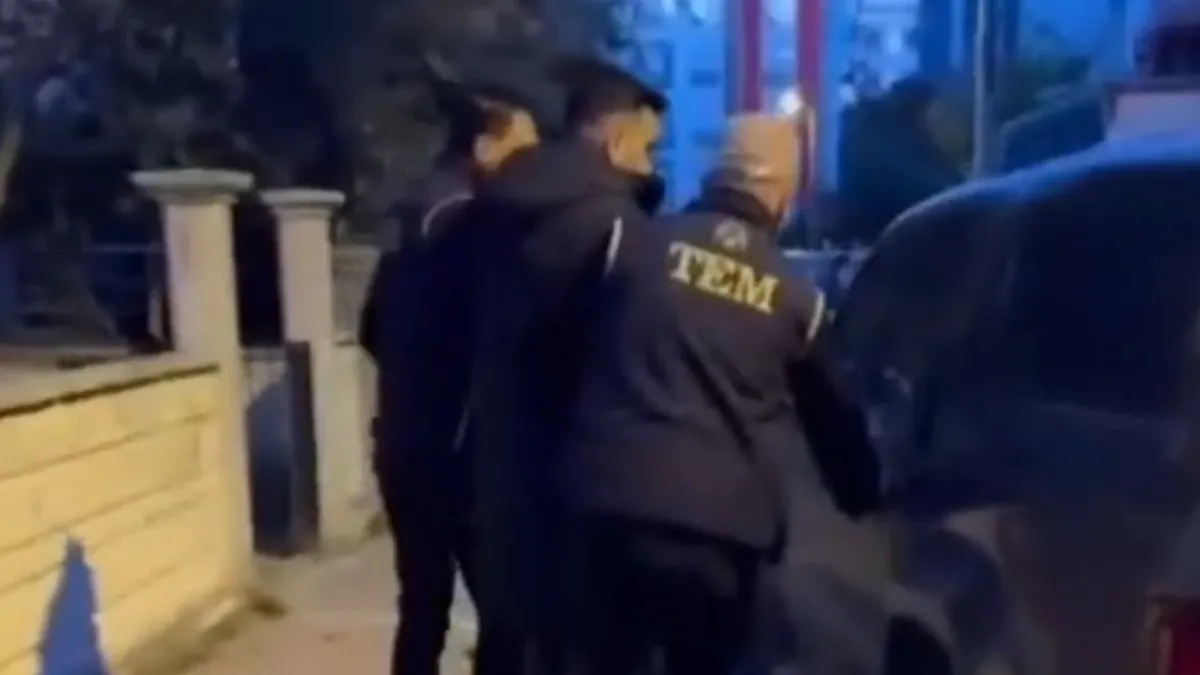 FETÖ'ye ağır darbe! 223 şüpheli yakalandı