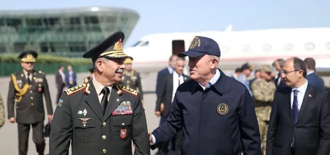 Milli Savunma Bakanı Hulusi Akar beraberindeki TSK komuta kademesi ile Azerbaycan’da