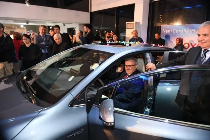 Corolla Hybrid resmen tanıtıldı!