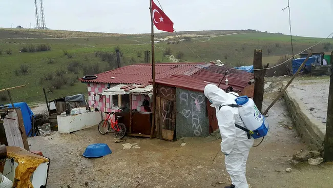 Edirne’de bebek ziyaretine geldi 37 kişiye koronavirüs bulaştırdı - 3
