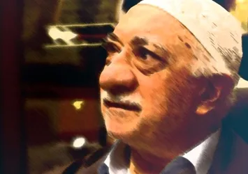 FETÖ hesabı 'Kaç Saat Oldu' yöneticisi Hüseyin Yılmaz hakkında hazırlanan iddianamede flaş ayrıntı!