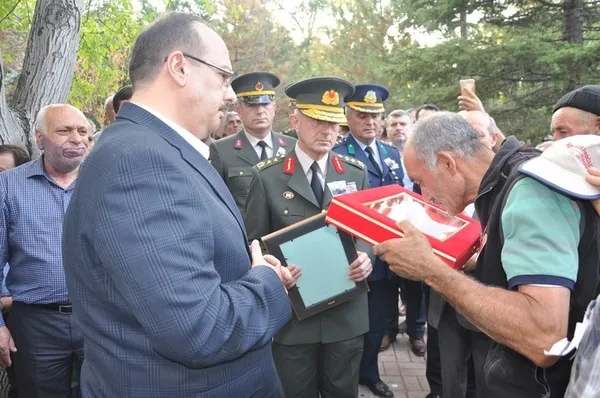 HDPKK'nın gölgesindeki Kılıçdaroğlu'na şehit ailelerinden sert tepki: İplerini kaptırmış - 2